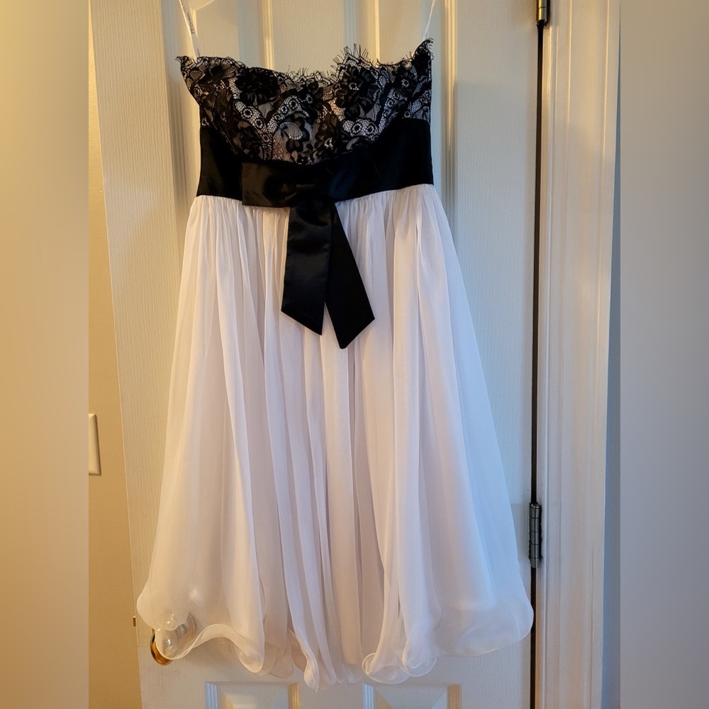 PF Exclusive Black and White Homecoming Dress